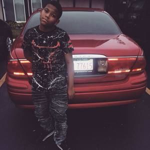 Meet your Posher, Troy